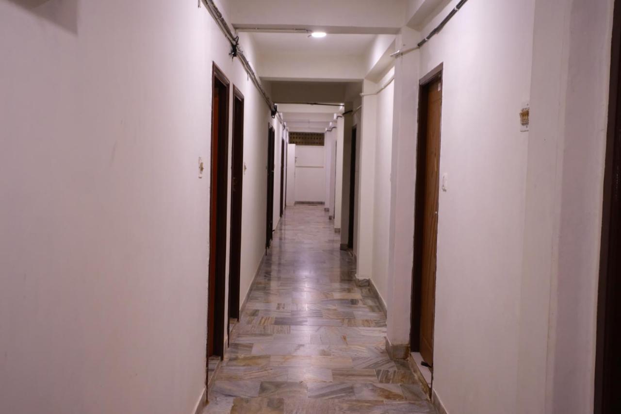 צ'נאי Ganesh Guest House מראה חיצוני תמונה