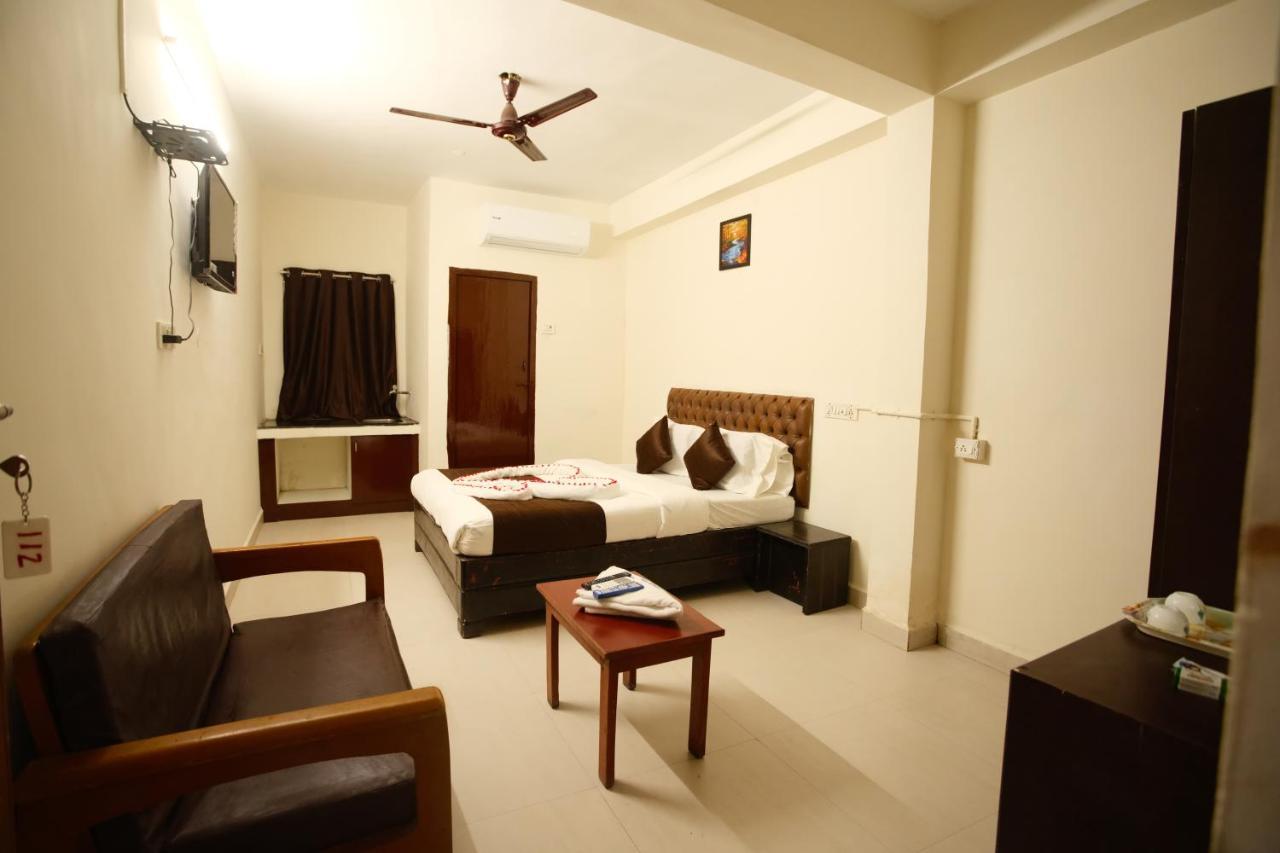 צ'נאי Ganesh Guest House מראה חיצוני תמונה